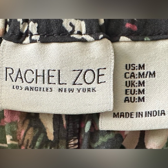 Rachel Zoe 2 Pajama Shorts Pockets Size Medium Front tie Elastic Waistband Back - Picture 5 of 9